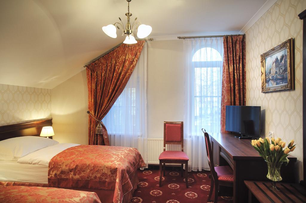 Hotel Kopernik Ciechocinek Room photo